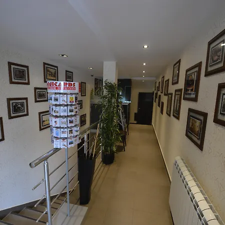 Boutique House לינה וארוחת בוקר 4*