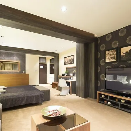 לינה וארוחת בוקר Boutique House