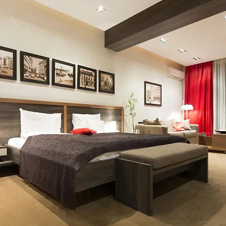 Boutique House לינה וארוחת בוקר בלגרד